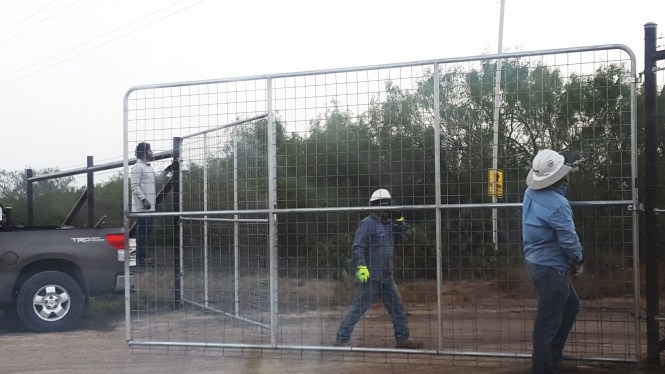 12176046_10204936758446384_1079373960_o