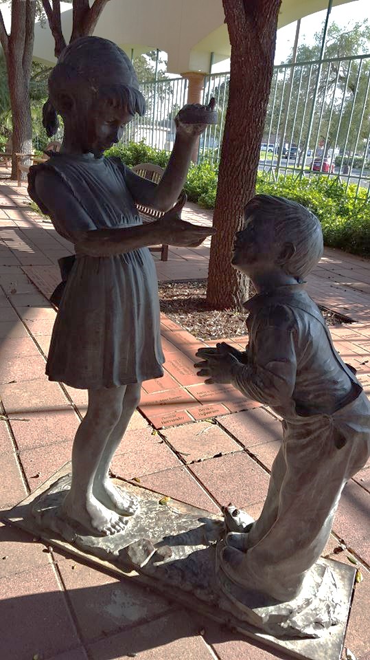 12242221_10205027845723509_944901624_n