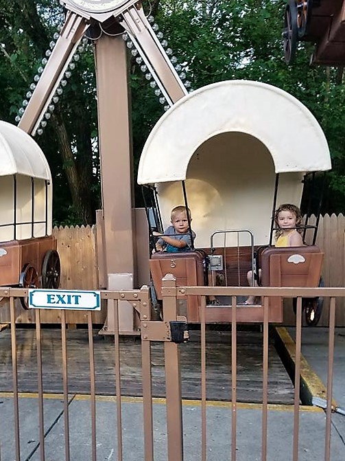 13521840_10208857721192851_4127385011643519382_n